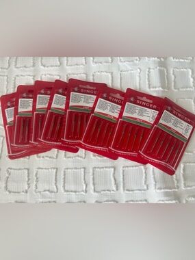 Singer Lot of 8 packs 2020 70/09 Sewing Machine Needles - 40 Total - New